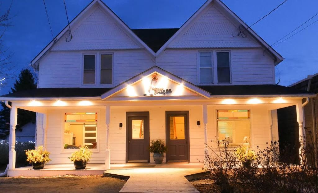 Hébergement près de Sandbanks : Newsroom Suites